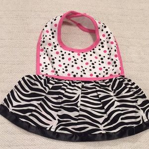 Trend Lab Bib with fake skirt